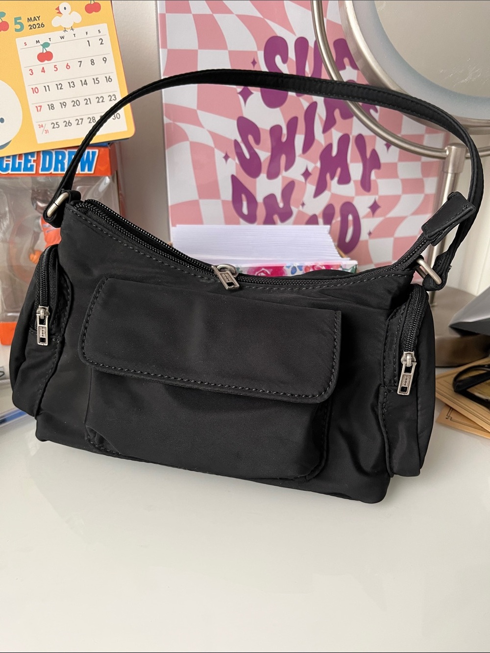 Brandy Melville Black Cargo Shoulder Bag - Picture 6 of 9